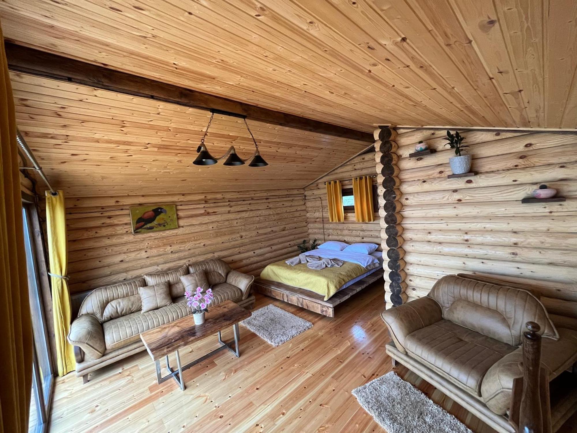 Alone Cottage Kazbegi Eksteriør billede